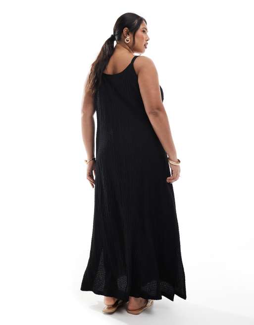 ONLY Curve textured maxi dress in black, 3 of 4