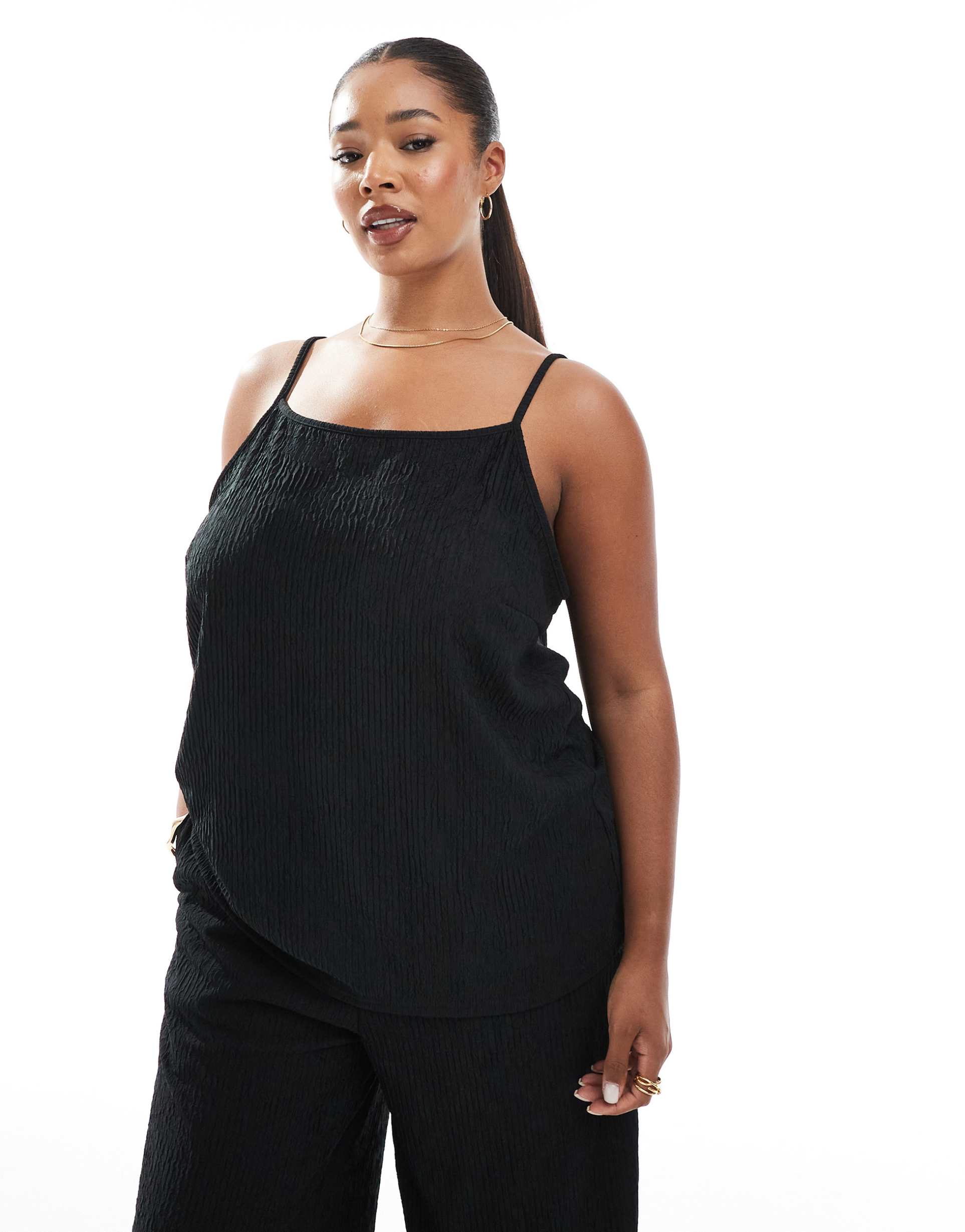only curve textured top in black - part of a set