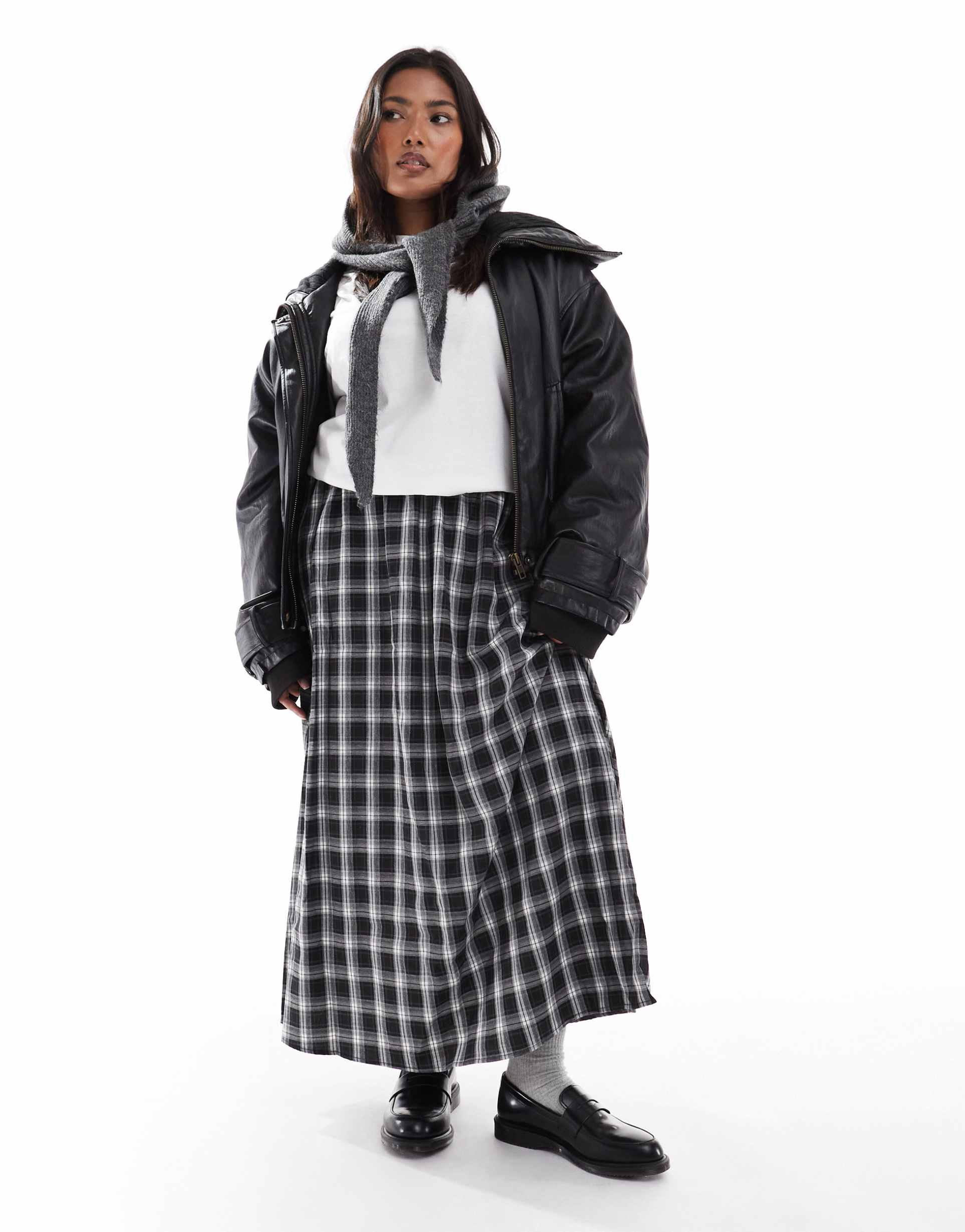 only curve tiered maxi skirt in black gingham plaid