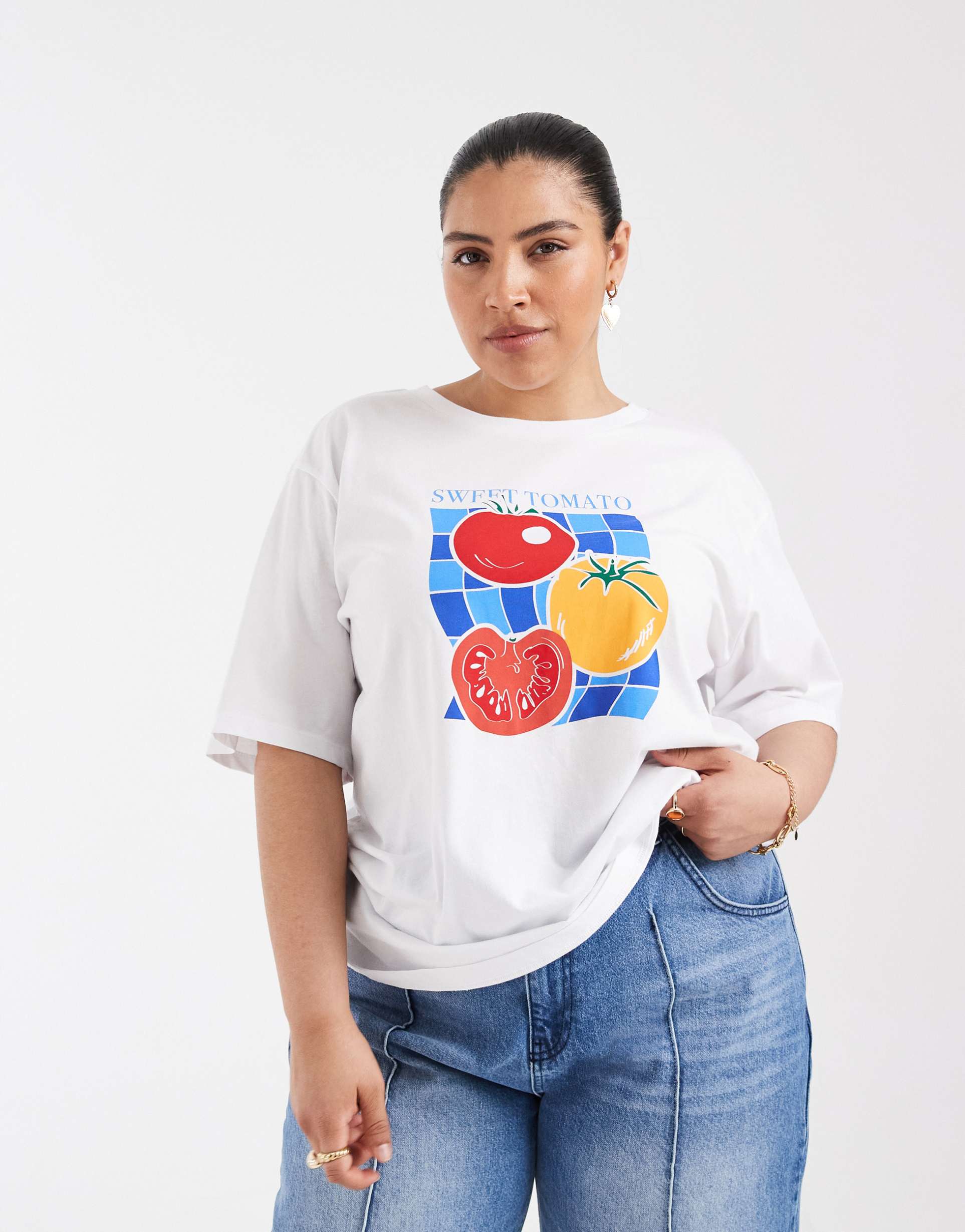 only curve tomato graphic oversized t-shirt in white