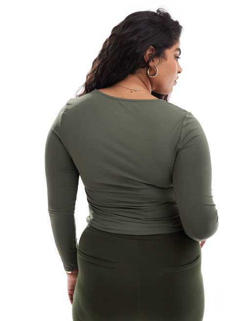 ONLY Curve Top a maniche lunghe verde scuro con scollo quadrato indossabile in 2 modi ASOS