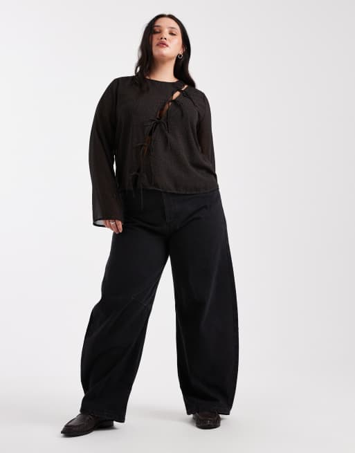 ONLY Curve - Top marrone con stampa leopardata e dettaglio con allacciatura asimmetrica, 3 di 4