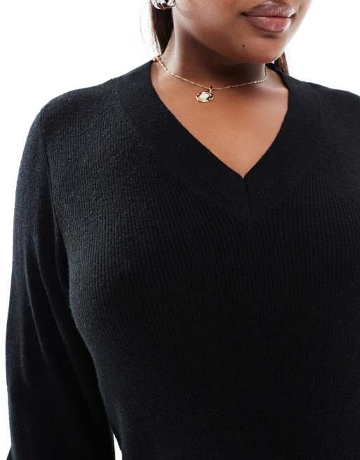 ONLY Curve v-neck knitted mini dress in black, 4 of 4