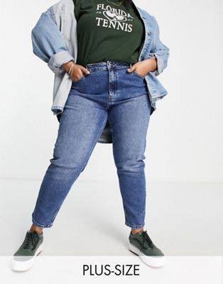 Only Curve Veneda mom jeans in mid blue