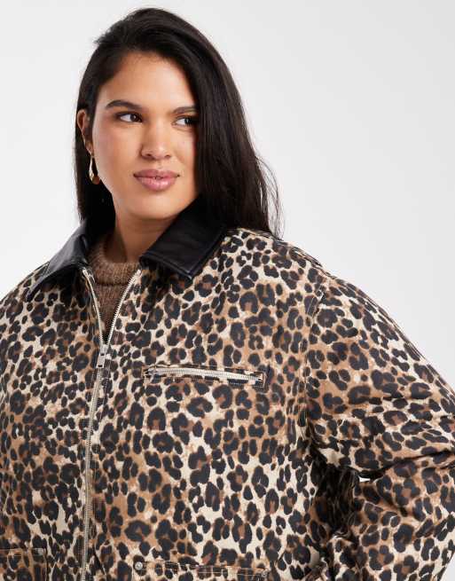 ONLY Curve - Veste matelassée en toile avec col en similicuir - Imprimé animal, 3 de 4