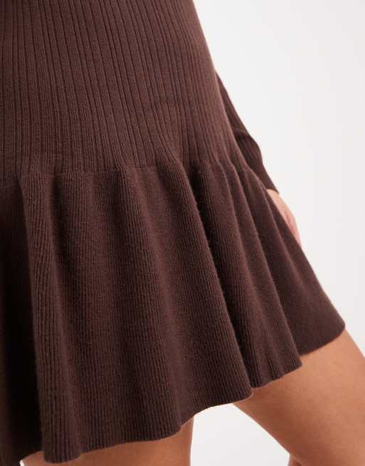 ONLY Curve - Vestito corto in maglia con vita scesa marrone cioccolato, 4 di 4