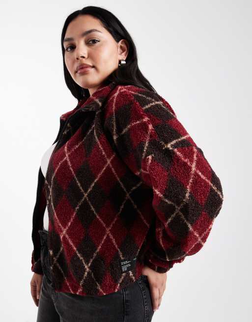 ONLY Curve – Vinröd, rutig jacka i teddyfleece med dragkedja, 3 av 4