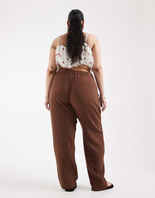 ONLY Curve wide leg cheesecloth trouser in brown, 5 of 5