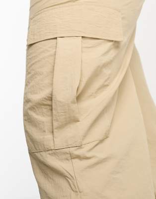 Only Curve wide leg parachute pants in beige