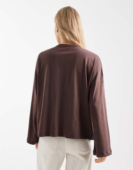 Only – Czekoladowobrązowy T-shirt oversize z długimi rękawami, 4 z 4