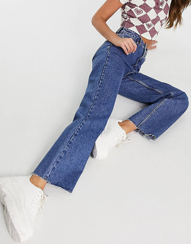 ONLY - dad wide straight leg jeans in mid blue
