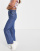 Thumbnail 3 of 4