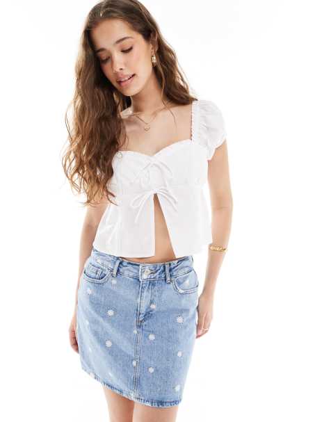 ONLY daisy embroidery denim mini skirt in light blue - view 1