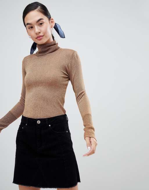 Lightweight turtleneck on sale