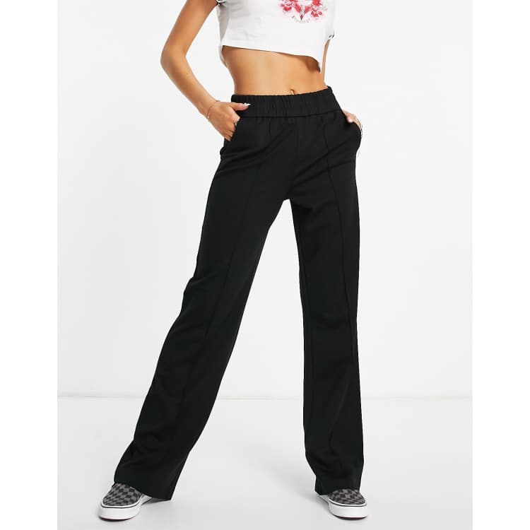 Only elasticated waist wide leg trousers in black