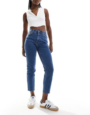 ONLY - Emily - Gerade geschnittene Jeans in Dunkelblau mit hohem Bund