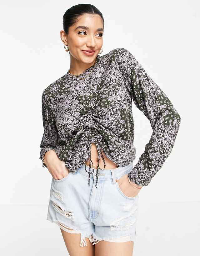 Only erin ruched top in floral print