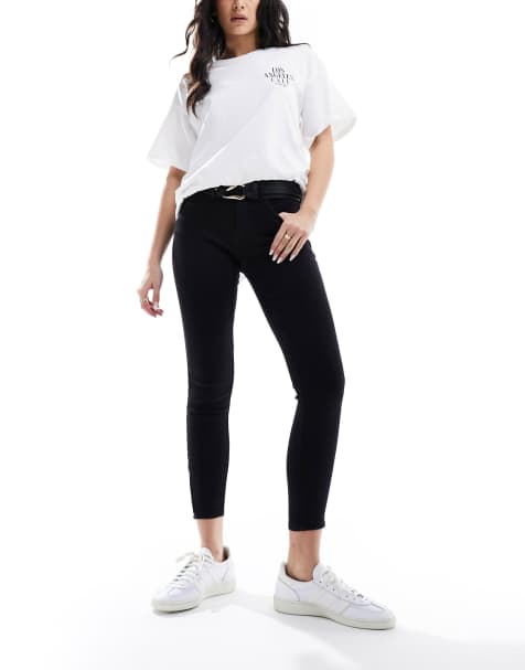 ONLY Eternal ankle length jeans in black 