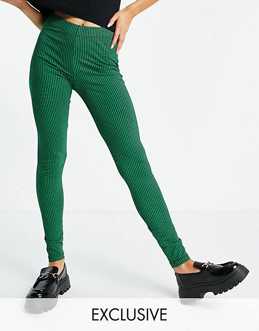 Only Exclusive legging in green houndstooth