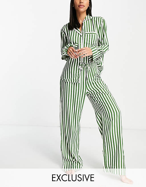 Women Only Exclusive long sleeve pyjama set with hair scrunchie in green stripe 