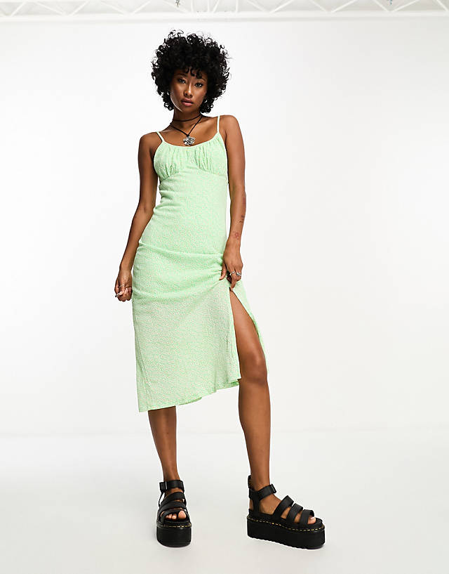 ONLY - exclusive midi dress with side slit in green floral