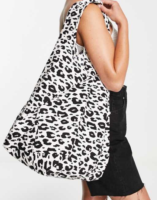 Only - Exclusives - Oversized strandtas in luipaardprint