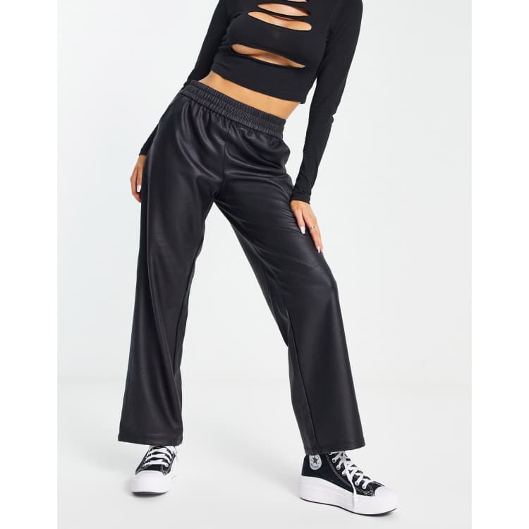 Only elasticated waist wide leg trousers in black