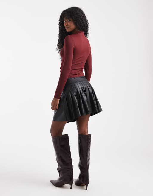ONLY faux leather pleated mini skirt with button details in black, 4 of 5