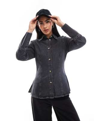 fitted denim shirt in washed black-Brown