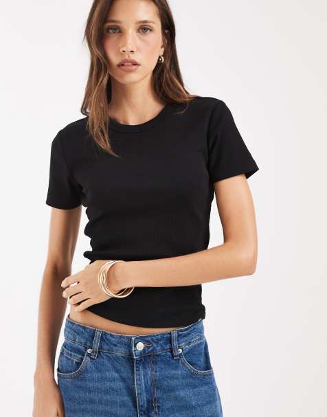 ONLY fitted t-shirt in black