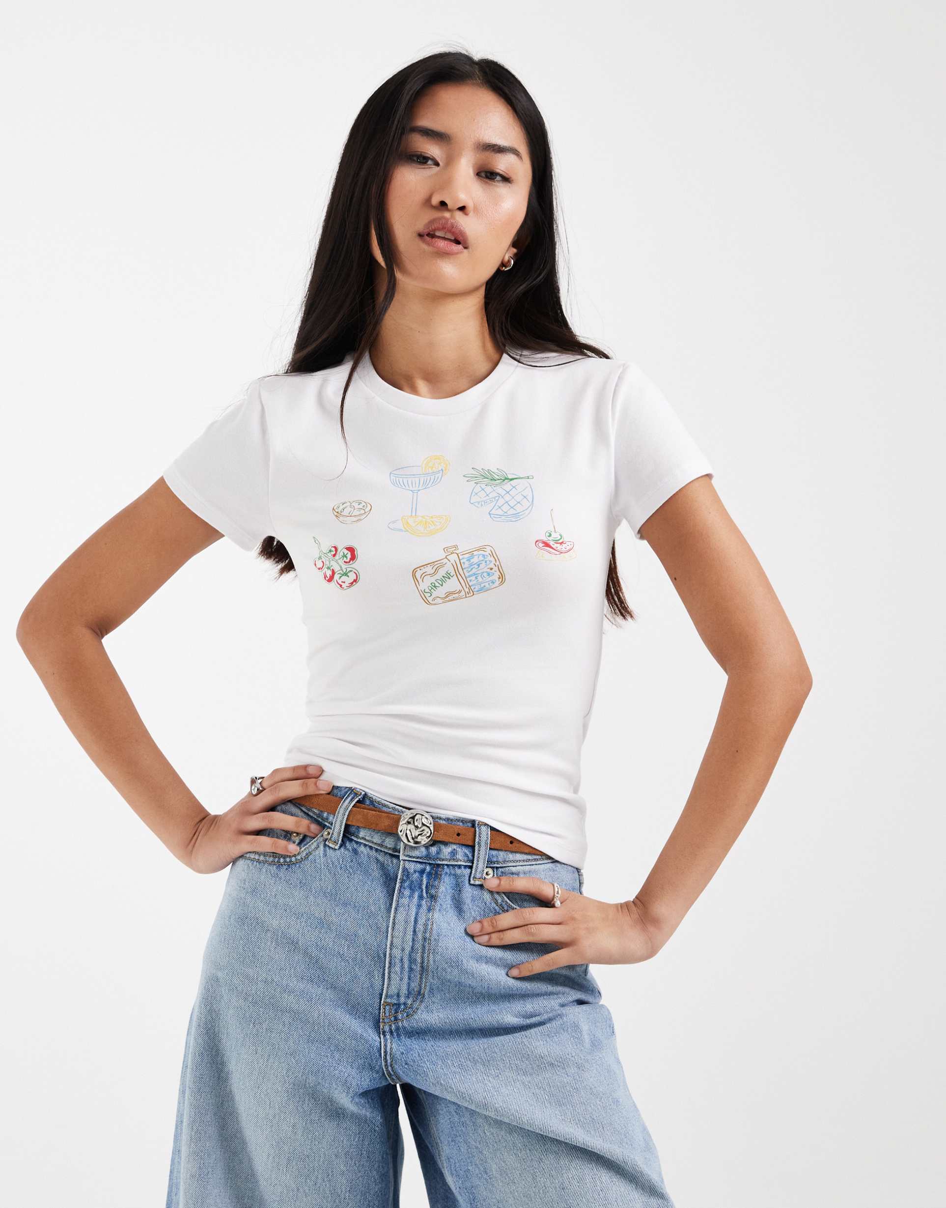 only fitted t-shirt with dinner prints in white