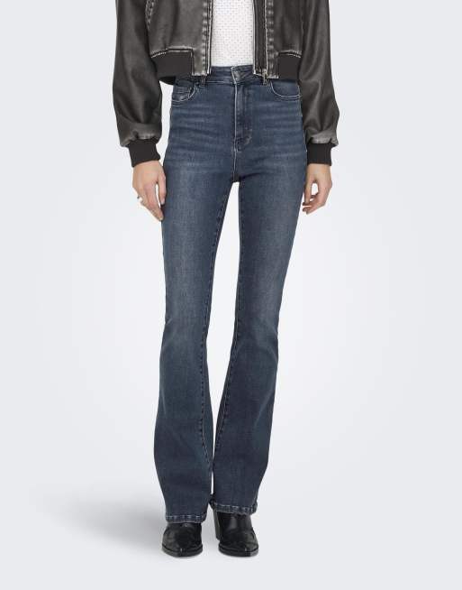 ONLY Flared fit jeans in blue, 2 of 3