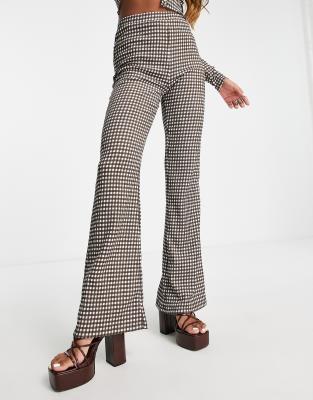 Only flared pants in brown plaid - part of a set