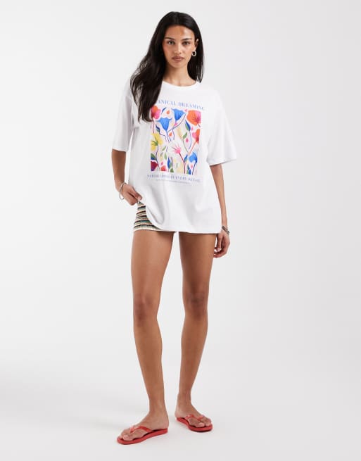 ONLY floral graphic print oversized t-shirt in white, 2 of 4