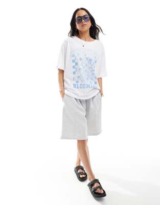 ONLY FLOWER GRAPHIC OVERSIZED T-SHIRT