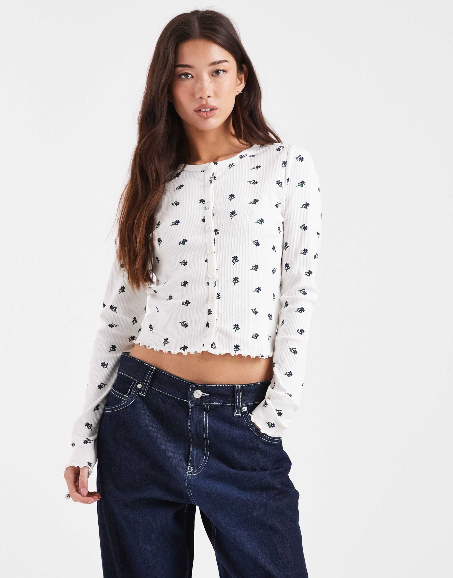 only flower print cardigan in white