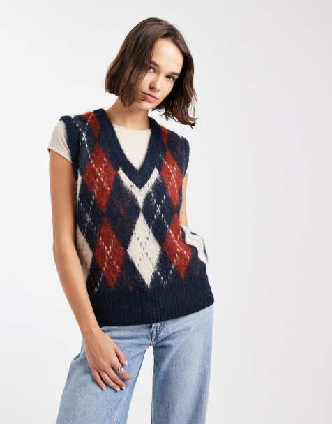 ONLY fluffy knitted vest in navy argyle