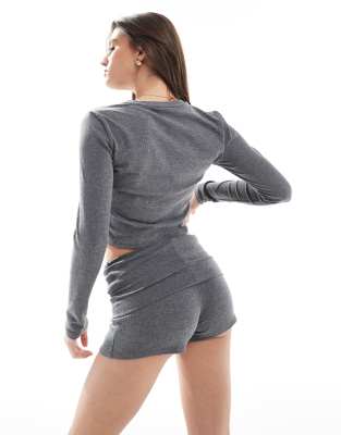 Thumbnail 2 of 5