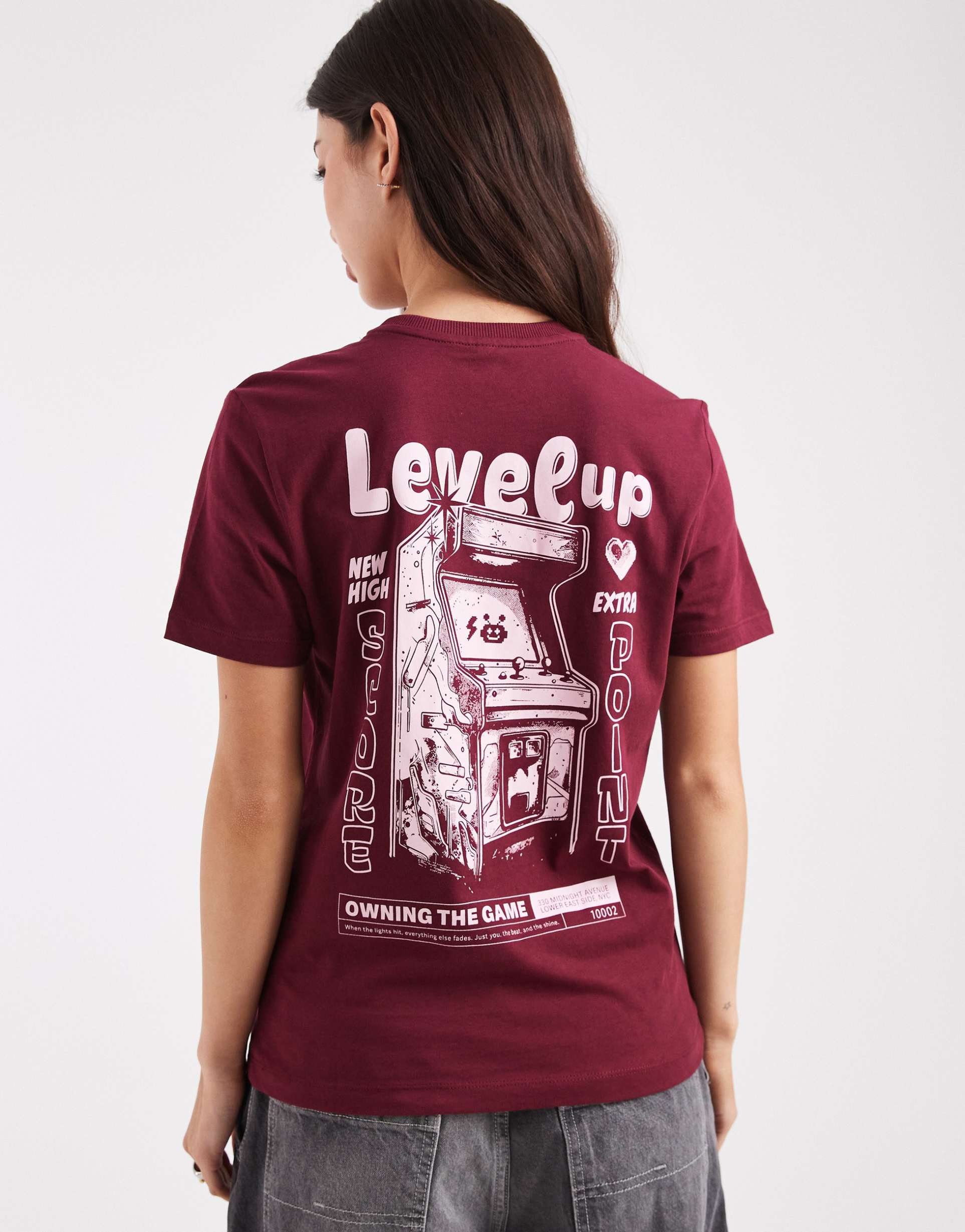 only games graphic back print boxy t-shirt in burgundy