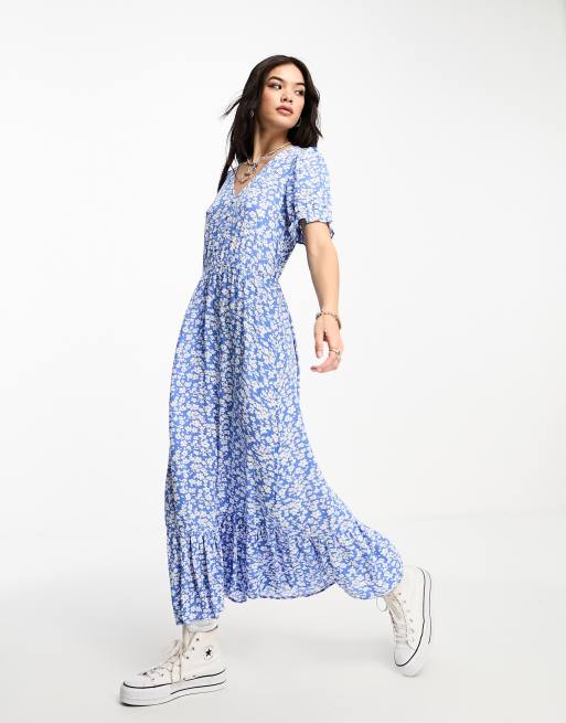 Only – Geblümtes Maxikleid in Blau mit Puffärmeln und V-Ausschnitt | ASOS