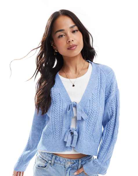 ONLY - Gebreid vest met gestrikte voorkant in blauw - view 1