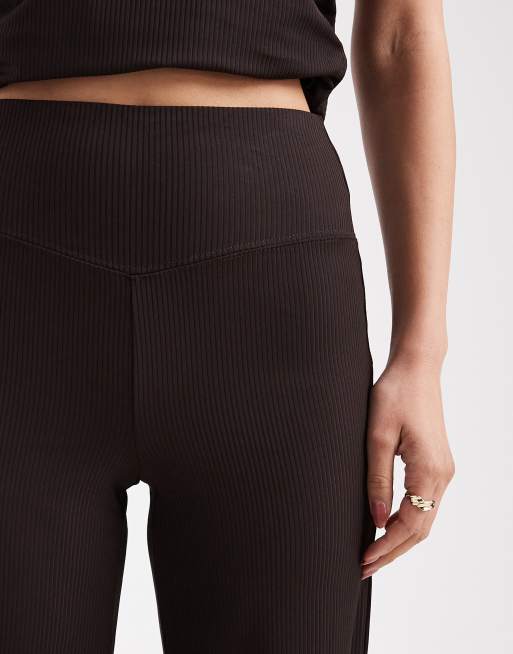 ONLY – Gerippte Sporthose in Schokobraun mit weitem Bein, Kombiteil, 3 von 5