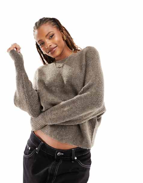 Only – Gerippter Pullover in Taupe mit weitem Ausschnitt - view 1