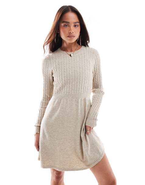 ONLY – Gestricktes Mini-Skater-Kleid in Beige mit Zopfmuster - view 1