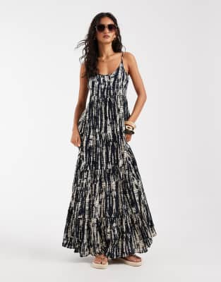 Gestuftes Maxikleid in Marineblau mit abstraktem Print-Navy Navy 36