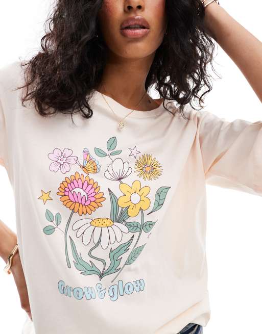 Nothing But Growth- Woman- Flowers Graphic T-Shirt