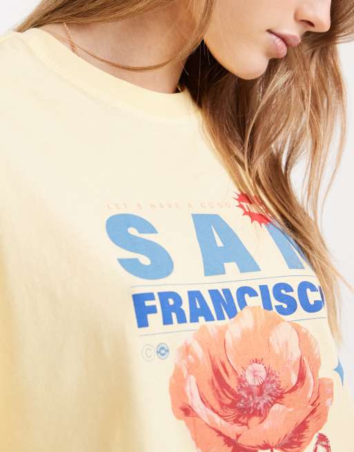 ONLY - Gul T-shirt med firkantet pasform og blomsterprint, 3 af 4