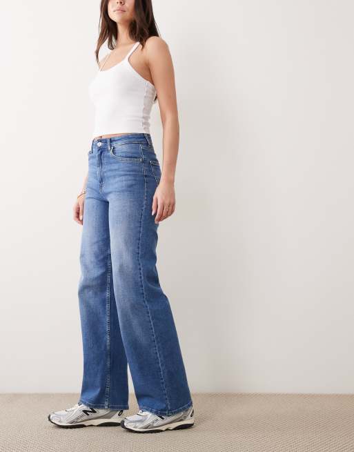 ONLY - Hannah - Jeans met extra hoge taille en wijde pijpen in middenblauwe wassing, 2 van 5
