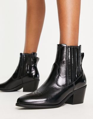 ONLY ONLY HEELED WESTERN ANKLE BOOTS IN BLACK