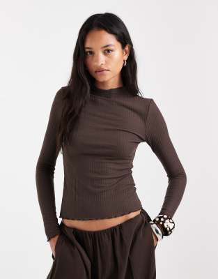 Only High Neck Long Sleeve Top With Lettuce Edge In Brown